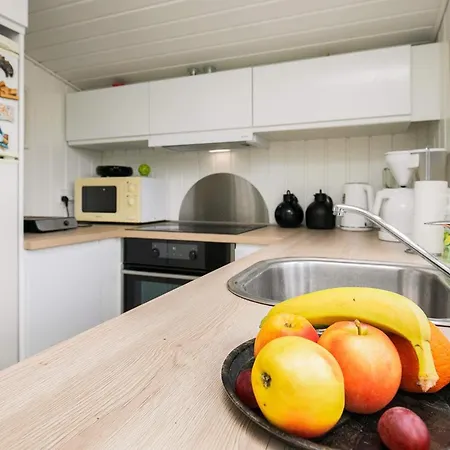 度假居 4 Person In *