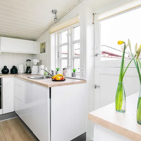 度假居 4 Person In *